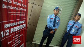 Polda Serahkan Pengamanan Fraksi Golkar ke  Pamdal DPR