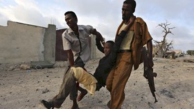 Pertempuran di Hotel Somalia Masih Sengit, 15 Tewas