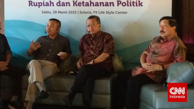 Penaikan tarif dasar listrik bakal membuat harga produk di industri naik. Hal itu juga bakal terus merembet ke harga ritel atau harga jual pasaran.