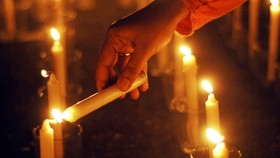 Peringati Earth Hour, Jakarta Padamkan Lampu di Enam Lokasi