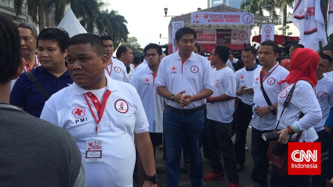 Maruarar Sirait dinilai memiliki kemampuan yang baik dalam menggalang kader muda PDIP. Namun, namanya malah kian tenggelam di lingkaran PDIP.