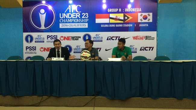 Pelatih timnas Indonesia U-23 Aji Santoso mengungkapkan timnya berhasil menang atas tim Brunei Darussalam U-23 dalam kualifikasi Piala Asia U-23 karena tenang.