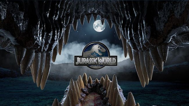 Di sekuel yang berformat "open-source," beberapa perusahaan bisa mengembangbiakkan dinosaurus mereka sendiri, tak lagi dimonopoli oleh InGen.
