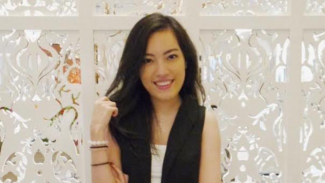 Iseng-iseng jadi sukses, resepnya ada di tangan Gracia Anastasia. Dia sukses menjadi pebisnis online dengan omzet jutaan rupiah per hari.
