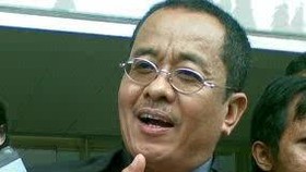 Said Didu: Petral, Kolam Oli Berisi Belut Berbisa