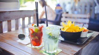 Mengintip Restoran 'Physical Distancing' di Swedia