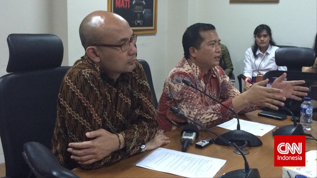 Pasca serangan bom yang menewaskan 14 orang, KJRI di Davao mengimbau WNI untuk menghindari tempat-tempat yang berpotensi menjadi target teroris.