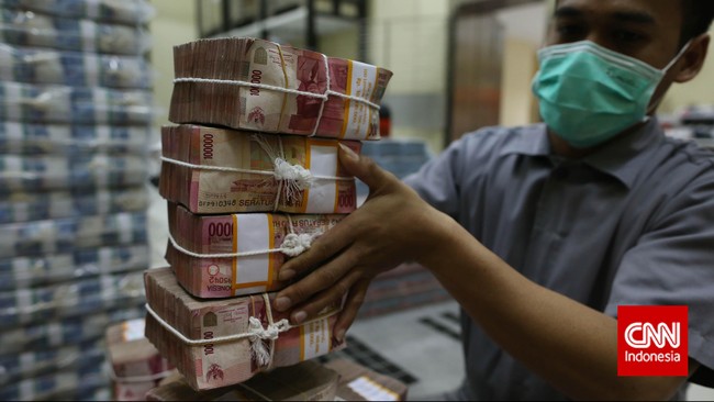 Bank Indonesia (BI) melaporkan uang beredar dalam arti luas (M2) sebesar Rp6.742,9 triliun pada September 2020 atau tumbuh 12,3 persen secara tahunan.