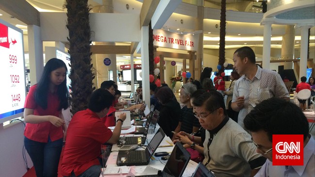 Perusahaan perjalanan wisata mengaku satu-satunya kesulitan mengikuti instruksi pemerintah untuk bertransaksi dalam rupiah adalah harga tiket dari maskapai.