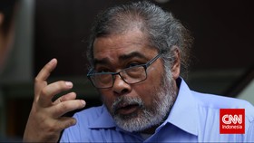 Kegiatan Napak Tilas Pencarian Angeline Dipertanyakan Hakim
