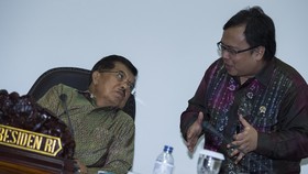 Wapres JK Minta K/L Bersiap Kencangkan 'Ikat Pinggang'