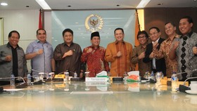 Menang Sementara, Loyalis Ical Temui Ketua DPR