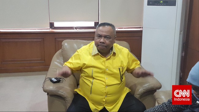 Langkah kubu Ical dinilai tak sesuai aturan karena sampai saat ini kepengurusan Partai Golkar yang masih diakui oleh pemerintah adalah kepengurusan Agung.
