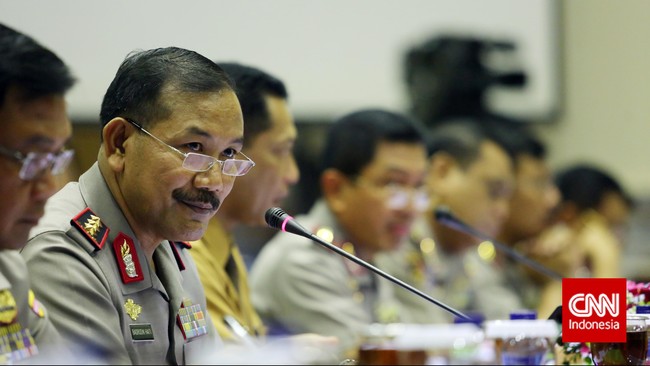 Menurut Komisi Pemberantasan Korupsi Badrodin rajin laporkan harta kekayaan. Belum ada satu kali pun KPK menerima laporan keuangan yang mencurigakan dari PPATK.