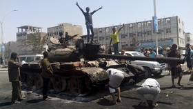 Serangan Saudi Pukul Mundur Houthi dari Aden