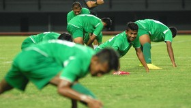 Pelatih Persebaya Tak Pusingkan Kontroversi yang Ada