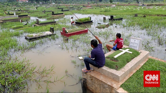 Gubernur Ahok telah memetakan sejumlah ruas jalanan di ibu kota yang diprediksi bakal tergenang banjir di musim penghujan kali ini.
