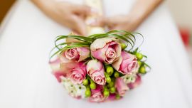 Perempuan Indonesia Masih Pilih Menikah Dibanding Karier
