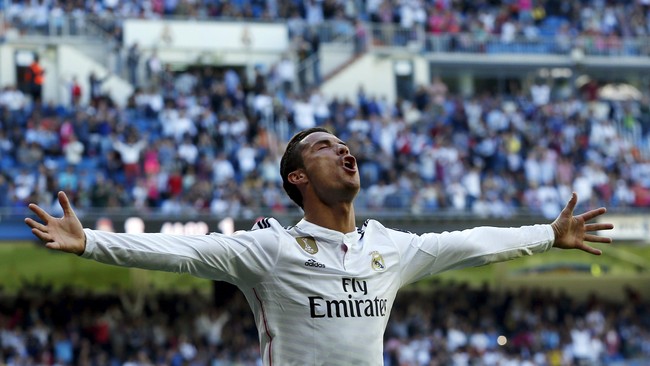 Tuan rumah Real Madrid berhasil mencetak satu gol di ujung waktu babak kedua dan melempar Atletico Madrid keluar dari perebutan gelar Liga Champions.