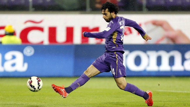 Mohamed Salah datang ke Fiorentina sebagai pemain buangan namun kini dirinya menjelma jadi salah satu pemain yang paling banyak menuai pujian.