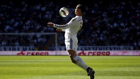 Lima Gol Ronaldo Bawa El Real Unggul 9-1 Atas Granada