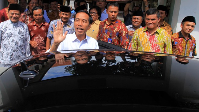Perdebatan publik soal pencalonan Budi Gunawan menjadi pertimbangan Presiden untuk menggantikannya dengan Badrodin Haiti sebagai pimpinan Polri definitif.