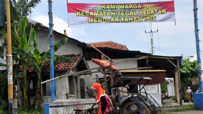 Kota Tegal, Jawa Tengah berencana menerapkan local lockdown mulai 30 Maret hingga 30 April mendatang.