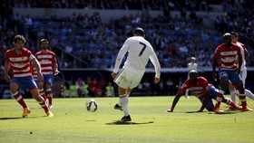 Menang 9-1, Real Madrid Beri Granada Bencana