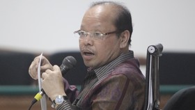 Sutan Bhatoegana Didakwa Minta THR Senilai USD 200 Ribu