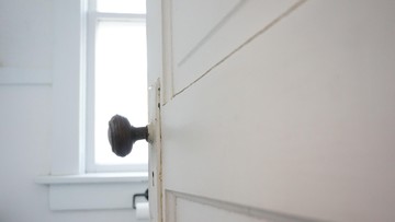 Ministrstvo za javna dela preverja zanesljivost stavb v islamskih šolah v Kediriju in Jombangu