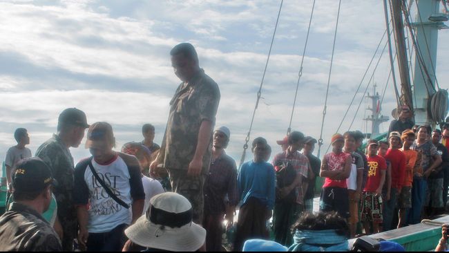 Buruh mendesak Kemnaker mengambil alih rekrutmen dan penempatan anak buah kapal dari Kemenhub agar nasib ABK lebih pasti.