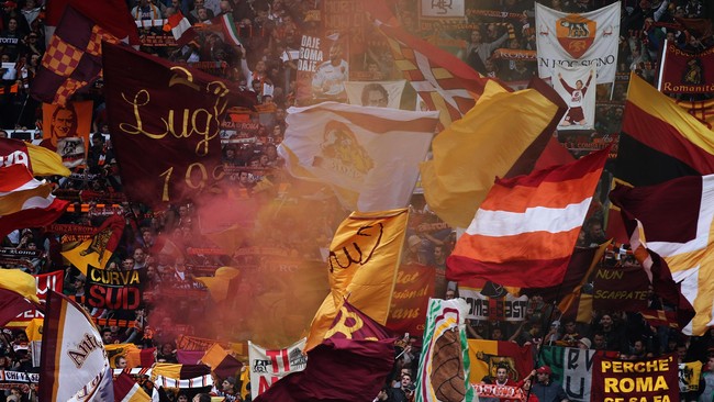 Tindakan ultras AS Roma yang menghina ibu dari Ciro Esposito, suporter Napoli yang tewas terbunuh, mendapat kecaman dari presiden klub.