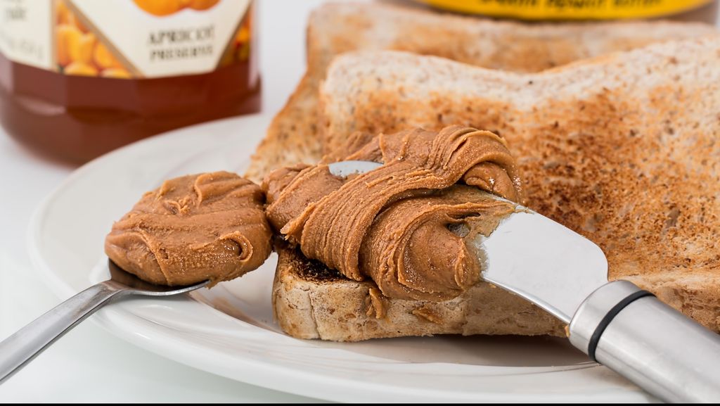 Selai Kacang Perlu Disimpan di Kulkas atau Enggak? Ini Penjelasannya