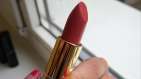 Rekomendasi Lipstik Matte dengan Harga di Bawah Rp100 Ribu