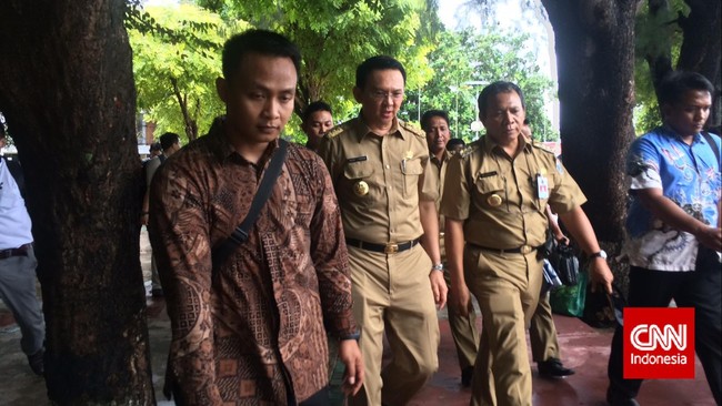 Truk sampah tersebut akan digunakan untuk mengangkut sampah di wilayah Jakarta Utara.