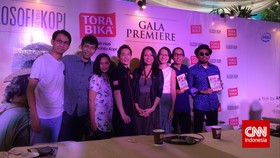 Dee: Angga Sasongko Berjodoh dengan 'Filosofi Kopi'
