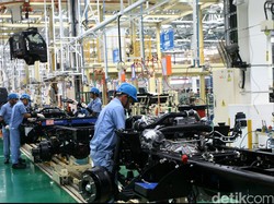 Ngeri! Ribuan Buruh Otomotif Terancam PHK gara-gara Impor Pickup India