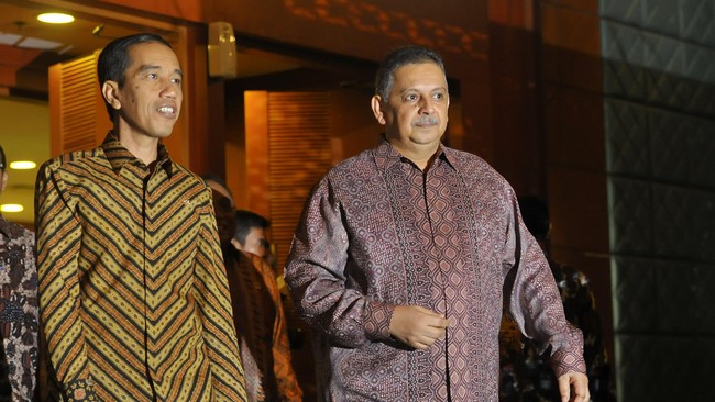 Kembalinya angka target itu dilakukan agar Indonesia bisa memiliki pembangkit berkapasitas total 114 Gigawatt (GW) dalam 8 tahun mendatang.