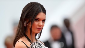Peretas Twitter Taylor Swift Usili Akun Kendall Jenner