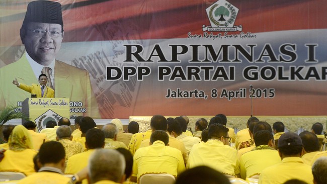 Ketua Umum Partai Golkar Agung Laksono menilai revisi UU Pilkada hanya untuk mewakili hasrat beberapa elite politik saja.