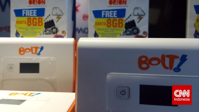 Kominfo mengatakan nasib pelanggan First Media dan Bolt sepenuhnya berada di tangan perusahaan pascakisruh tunggakan lisensi frekuensi 2,3 GHz.
