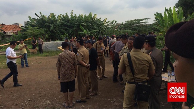 Wakapolri Badrodin Haiti mengatakan jika puluhan kepal bahan peledak diduga bisa menjadi bahan racikan untuk membuat bom yang lebih besar.