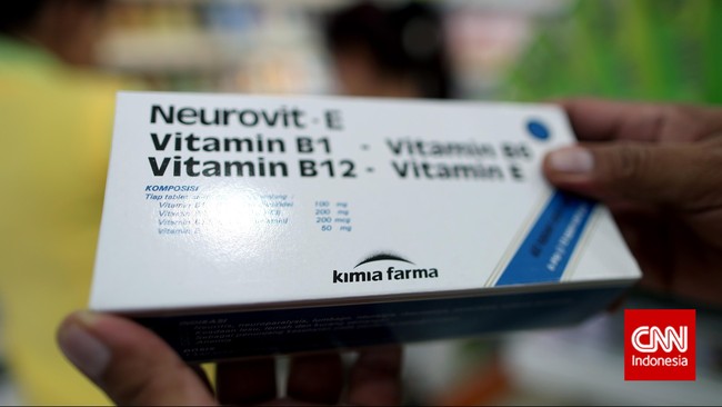 Pemerintah menyakini pembentukan holding BUMN farmasi bisa membuat harga obat lebih murah.