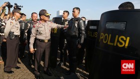 Polda Metro Gelar Pasukan Operasi Jelang Bulan Puasa 2015