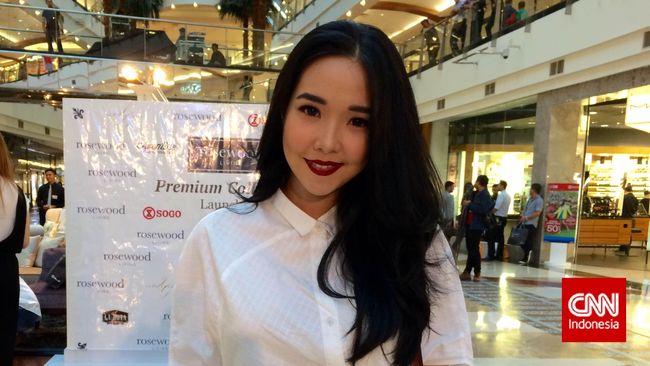 Selain dikenal sebagai istri Gading Marten dan ibunda dari Gempita Nora Marten, nama Gisella Anastasia memiliki karier yang cemerlang di luar nama suaminya.