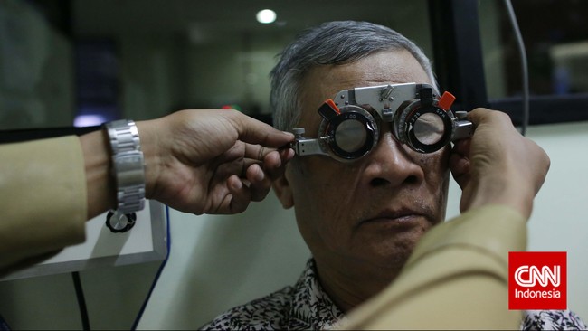 Pasien terlantar bukan cerita baru bagi peserta BPJS Kesehatan. Kementerian Kesehatan mengakui RS kewalahan menampung seluruh pasien peserta BPJS Kesehatan.