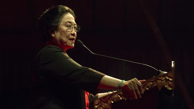 Menurut Ketua Umum PDI Perjuangan Megawati Soekarnoputri tak ada hari tanpa mempersiapkan pilkada serentak yang tinggal delapan bulan lagi.