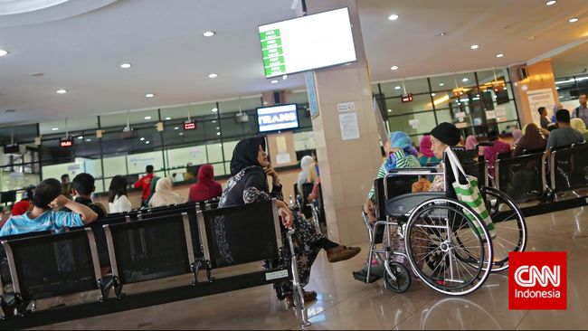 Pemerintah Tambah Anggaran Perbaiki Rumah Sakit TNI dan Polri Pemerintah mengusulkan penambahan alokasi belanja pada RAPBN 2018 guna memperbaiki rumah sakit TNI dan Polri sebesar Rp50,5 miliar.