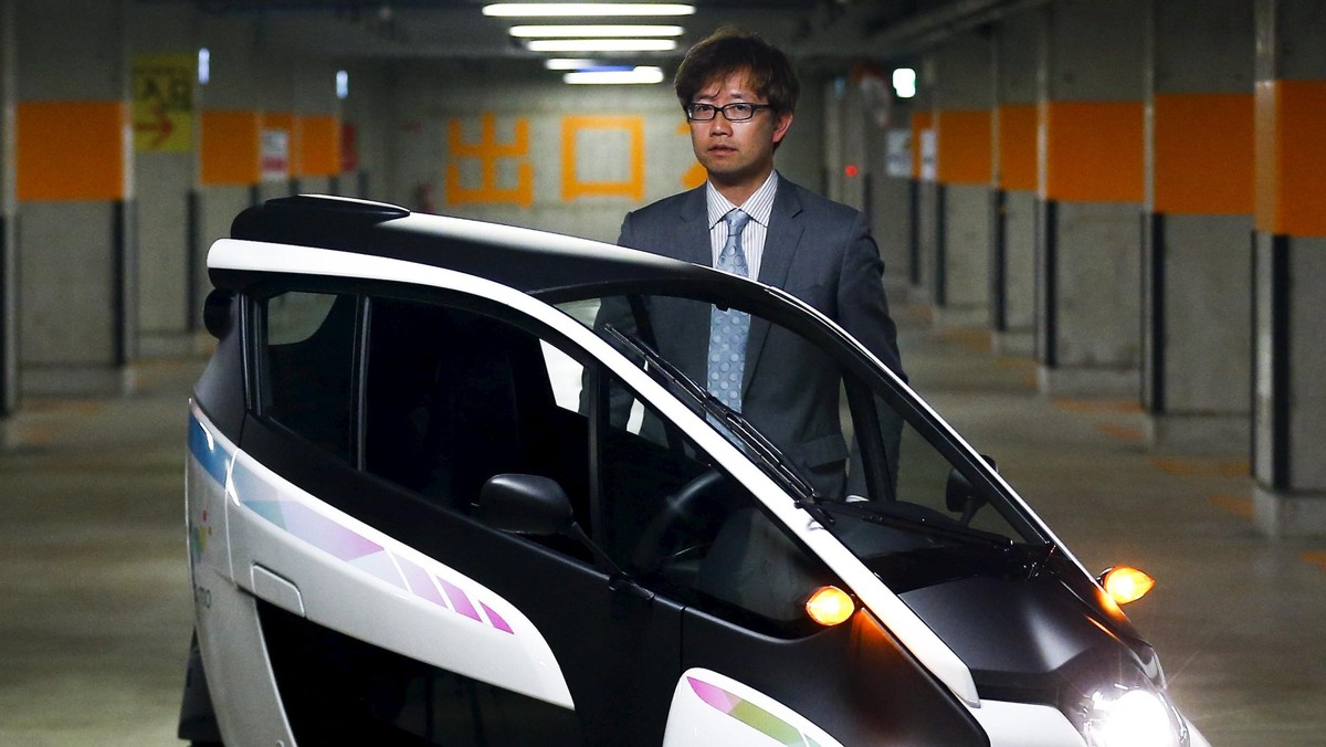 Pesona i-Road, Mobil Pintar Tiga Roda Toyota