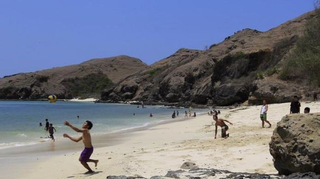 Mandalika dianggap sebagai kawasan yang paling sesuai untuk pengembangan pariwisata di Nusa Tenggara Barat. 